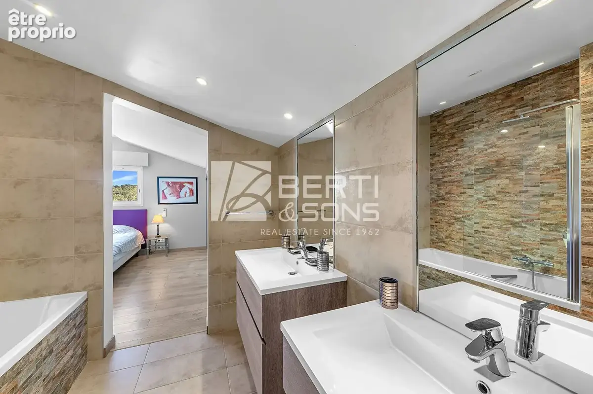 Exclusivite - mandelieu produit rare !  villa 6 pieces en pierre rénovée - quartier recherché - photo 14