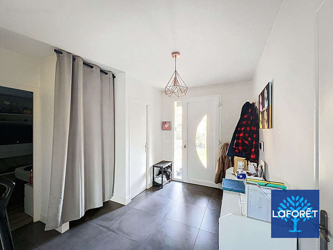 Maison à LA FERTE-ALAIS