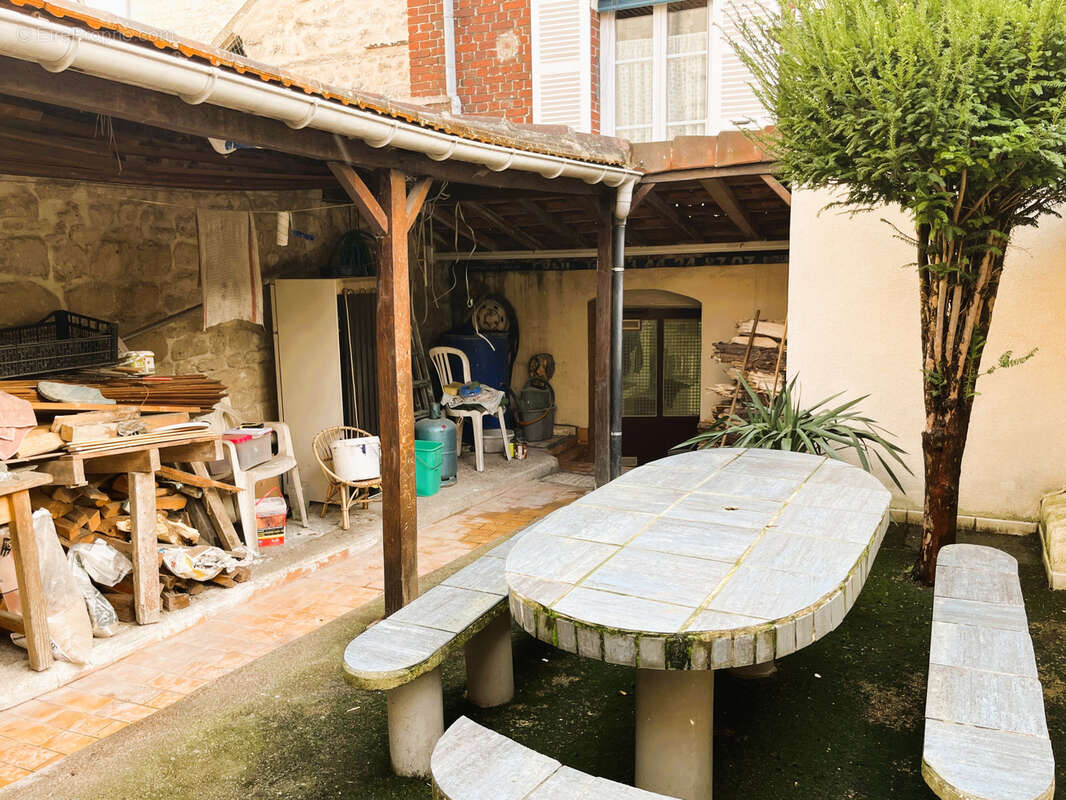 Maison à PONT-SAINTE-MAXENCE