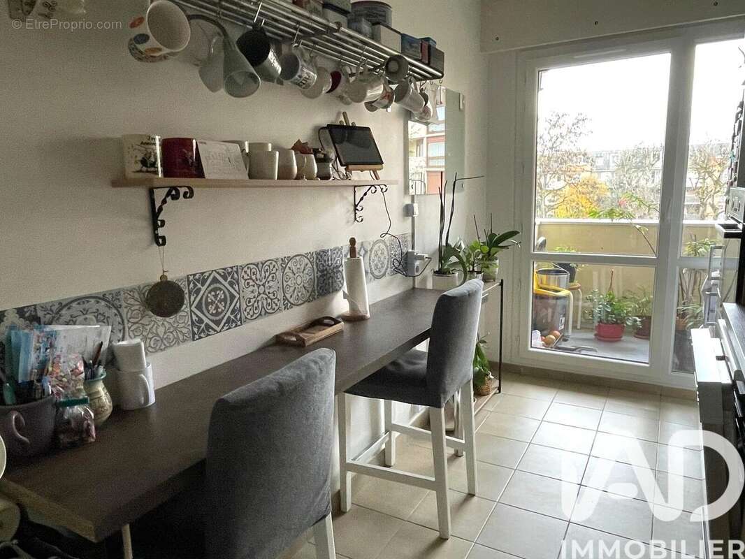 Photo 2 - Appartement à RIS-ORANGIS