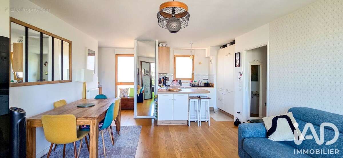 Photo 3 - Appartement à CLICHY