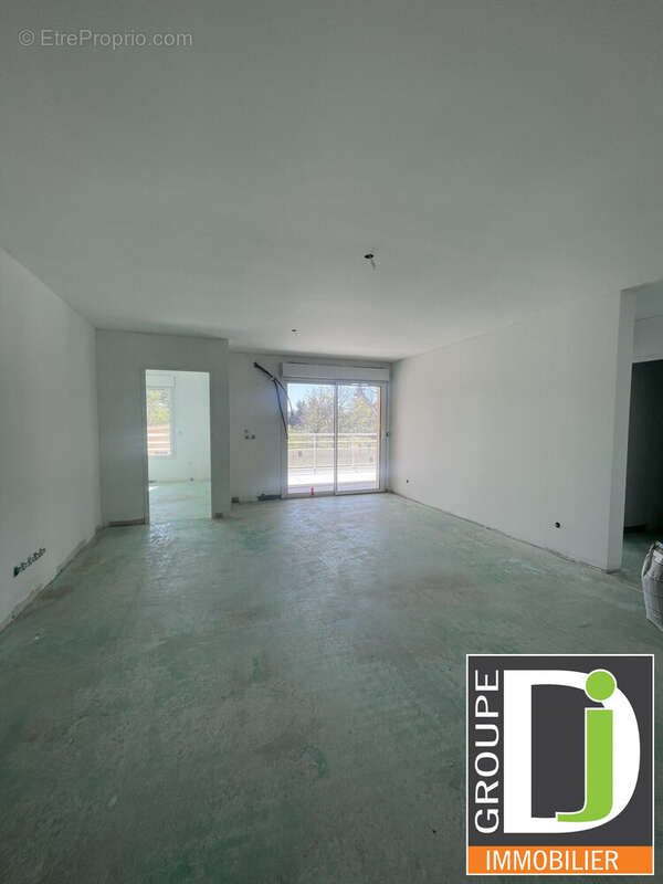 Appartement à PORTES-LES-VALENCE