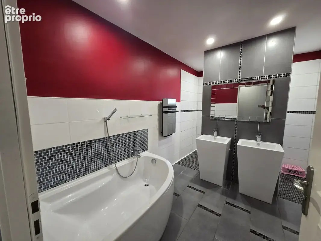 Ferrieres sur ariege-maison 5 pièces 135 m2 - photo 8
