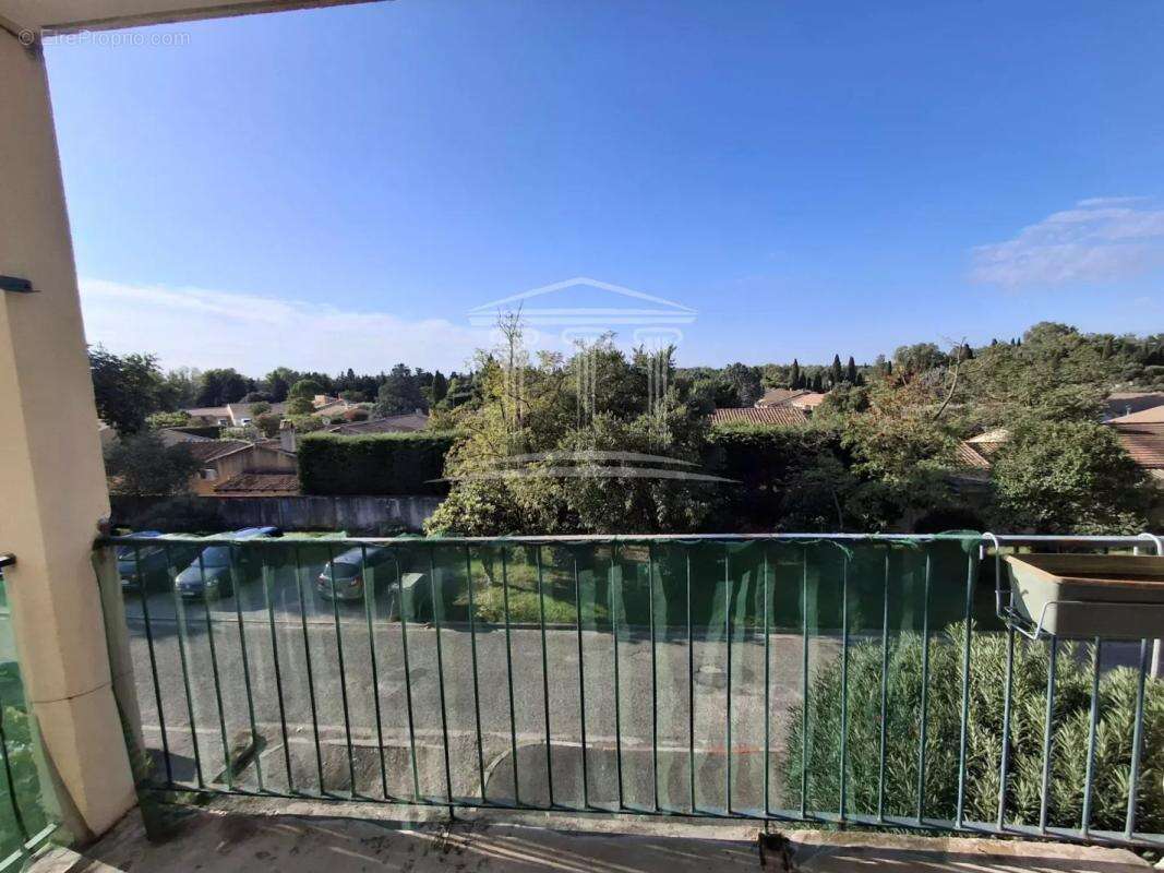 Appartement à SORGUES