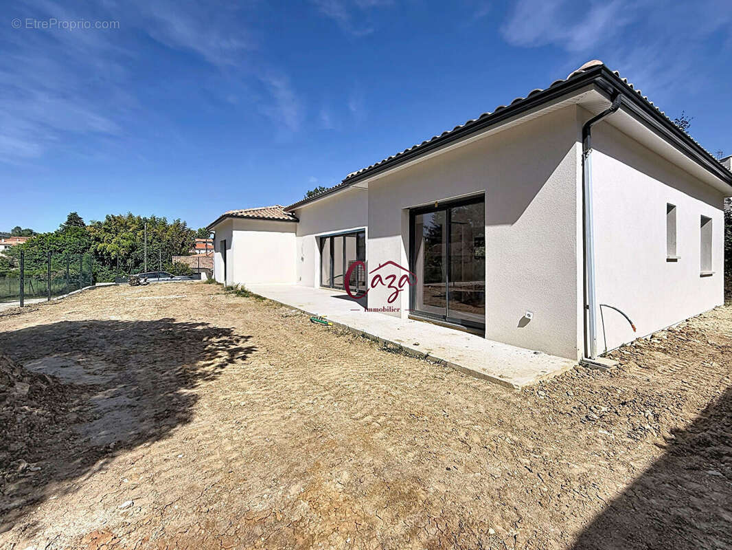Maison à FARGUES-SAINT-HILAIRE