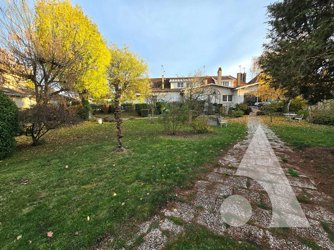 Maison à SAINT-ANDRE-LES-VERGERS