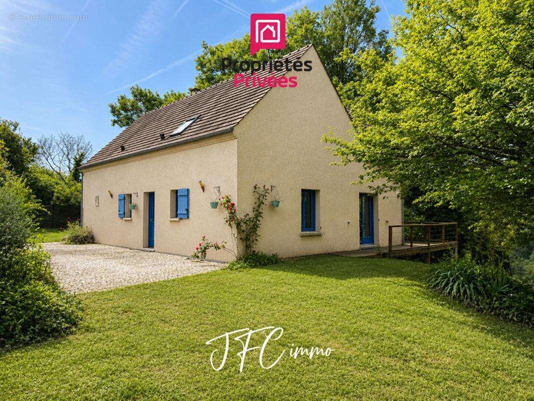 Maison à MONTGOBERT
