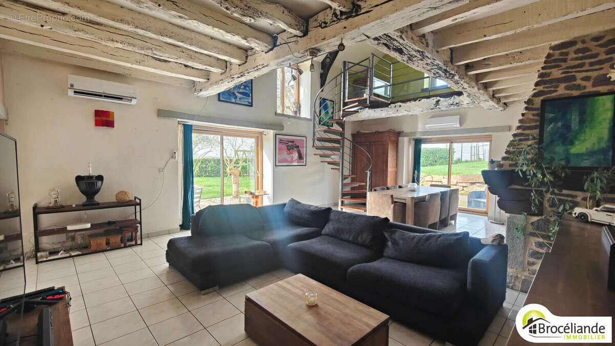 Maison à PACE