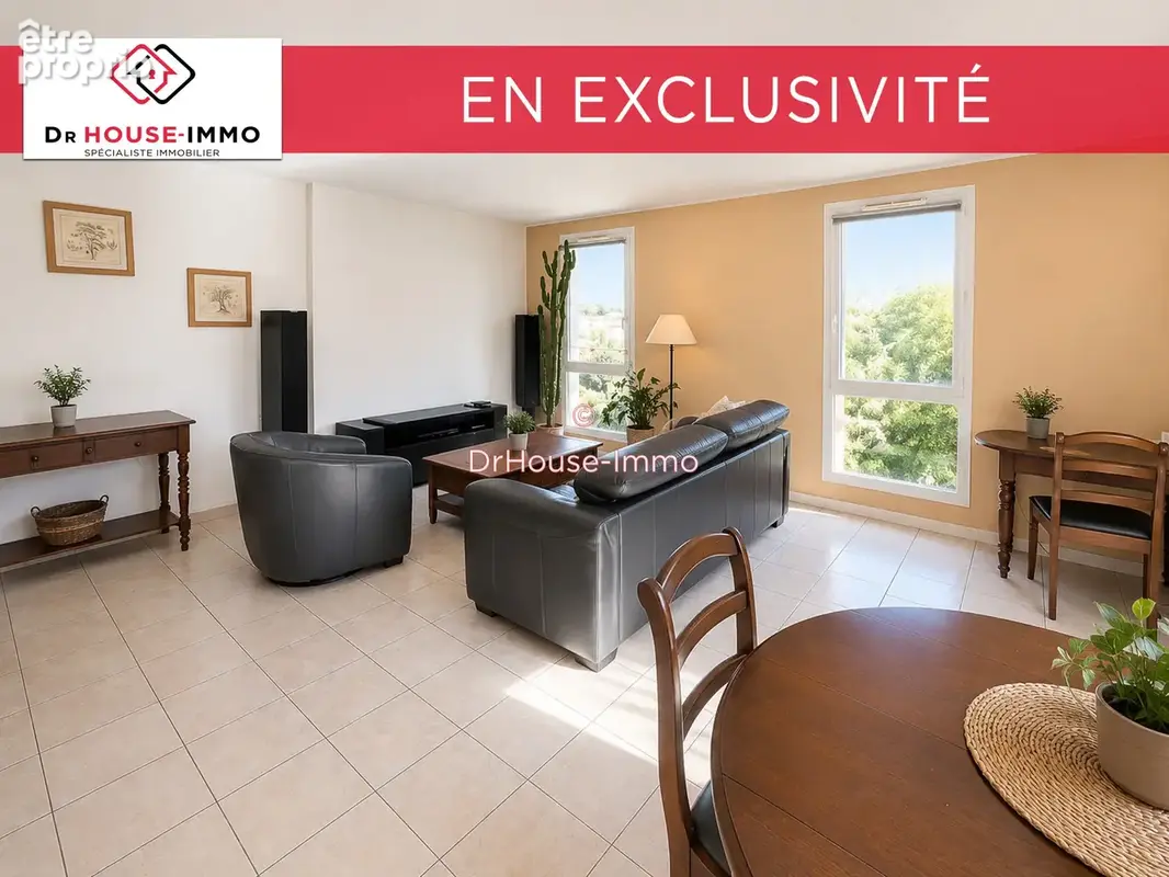 Appartement 85 m² à Istres  - photo 3