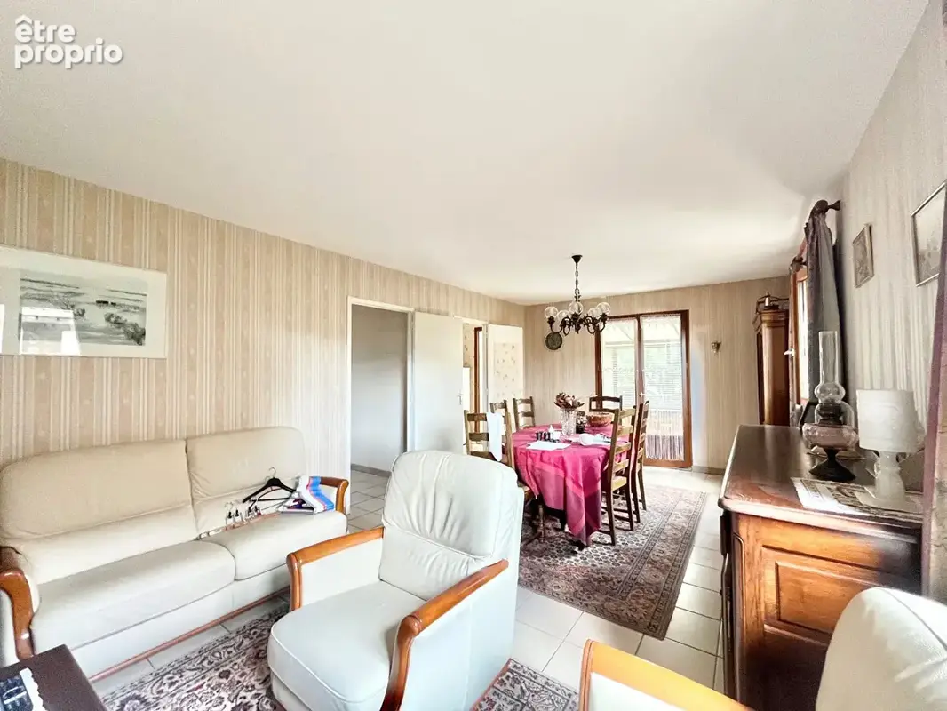 A VENDRE maison Mondeville 3 pièce(s) 90 m2 - vie de plain pied - véranda - terrain de 442 m² - photo 2