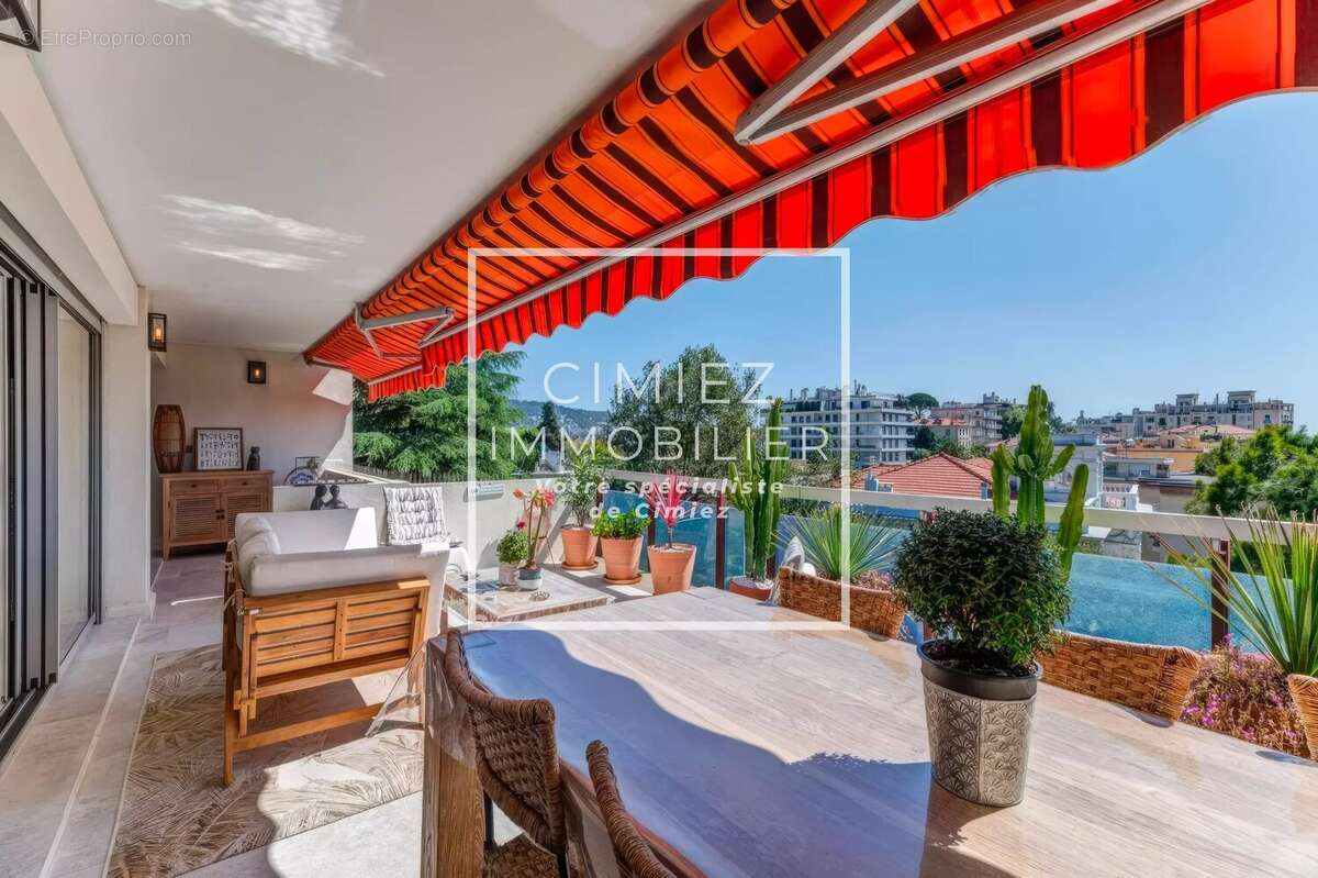 Appartement à NICE