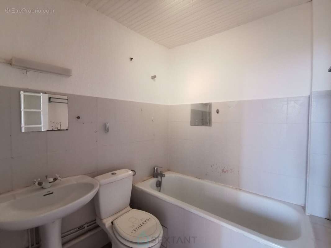 Appartement à HYERES