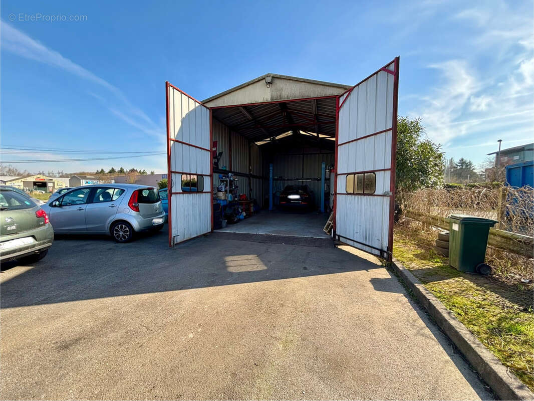 Commerce à CHAMPAGNE-SUR-OISE