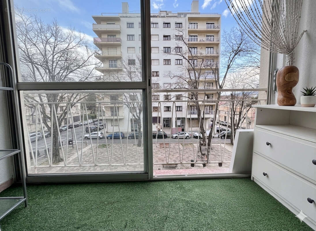 Appartement à MARSEILLE-9E