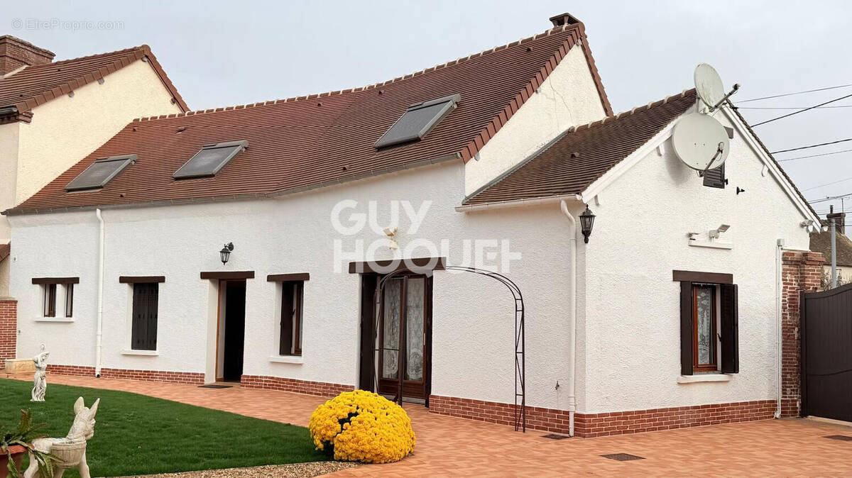 Maison à EZY-SUR-EURE