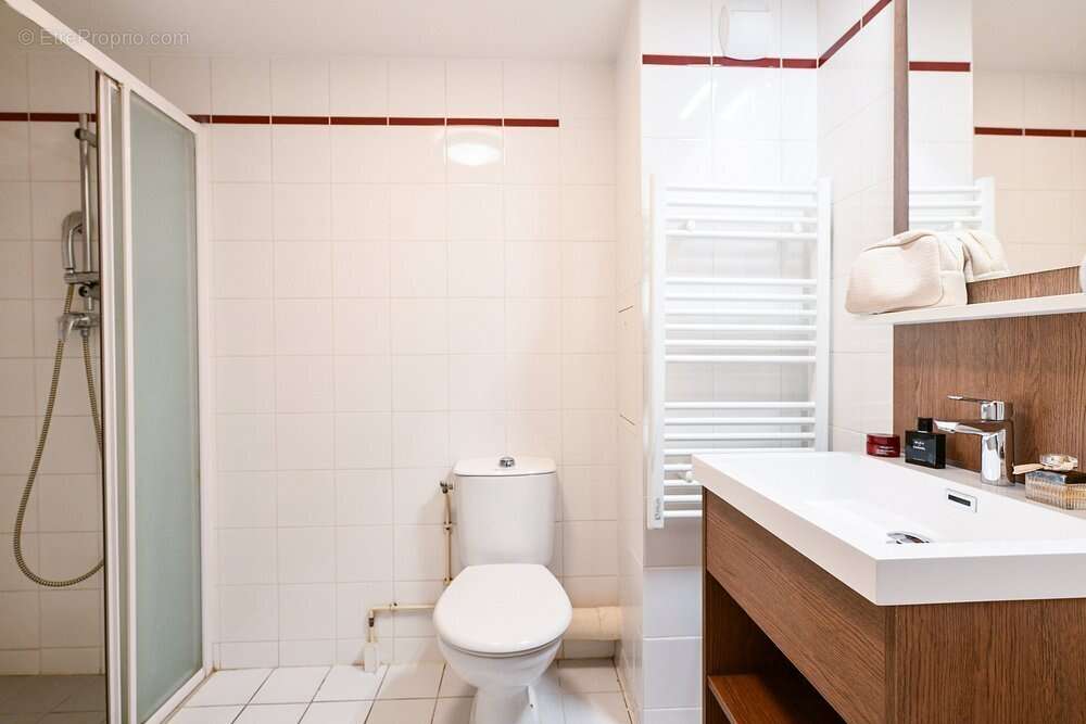 INVESTISSEMENT LOCATIF  Saint-Cyr-l'École  Résidence Affaires Zenitude Versailles Saint-Cyr-l'École  7.07 % de rentabilité - photo 7