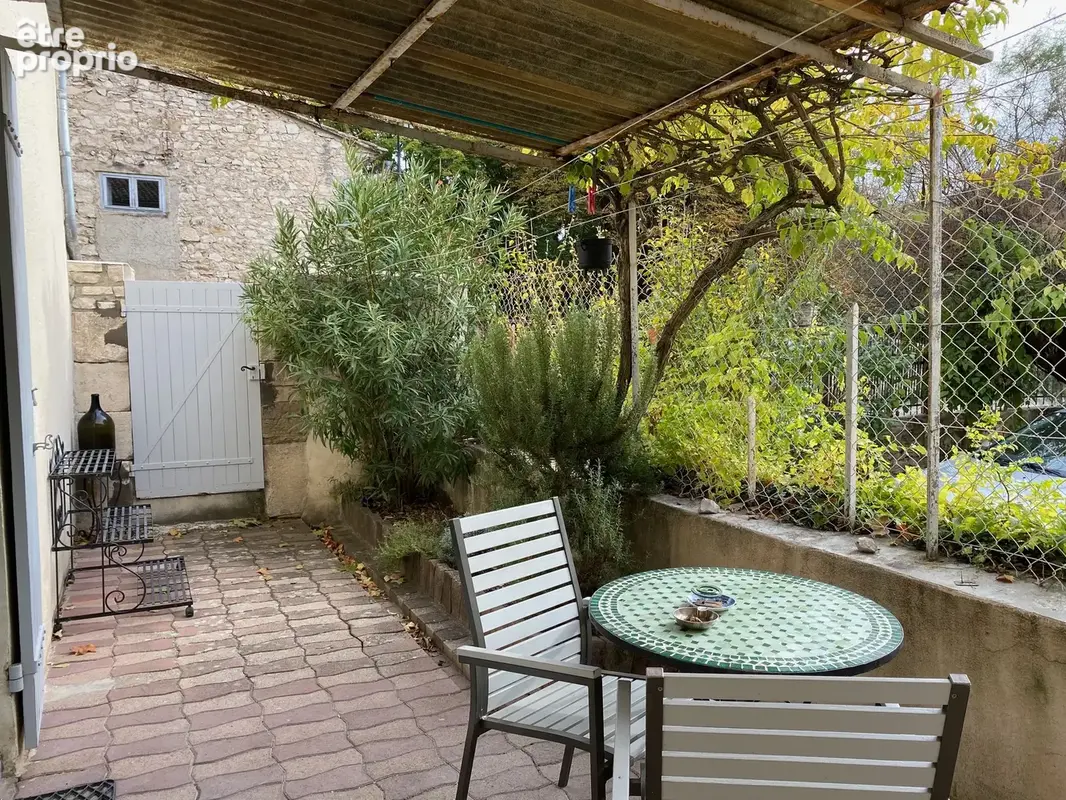 Maison de ville 140 m2avec cour, commerces à pied - photo 3