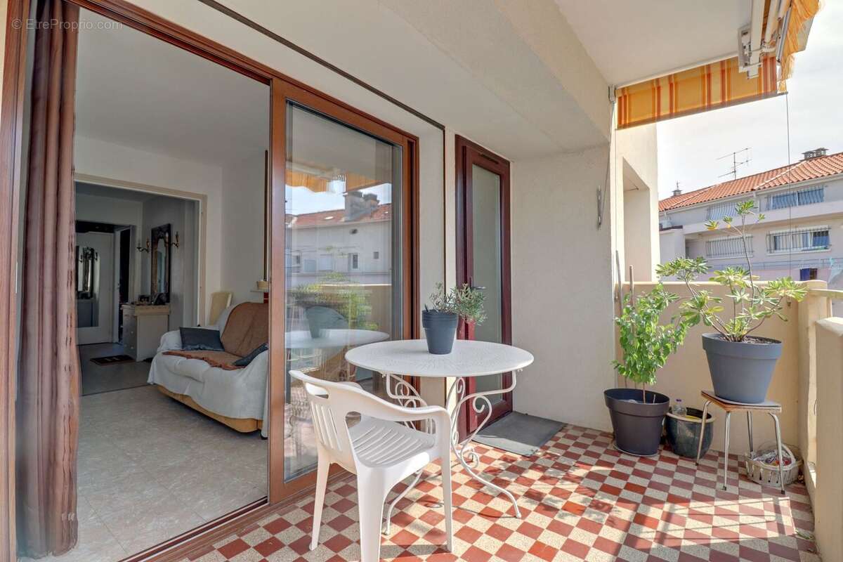 Appartement à FREJUS
