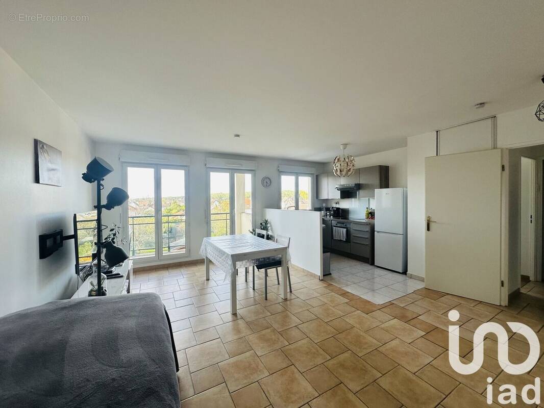 Photo 1 - Appartement à PONTAULT-COMBAULT