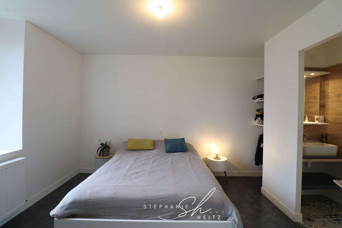 Maison à PLOUGASNOU