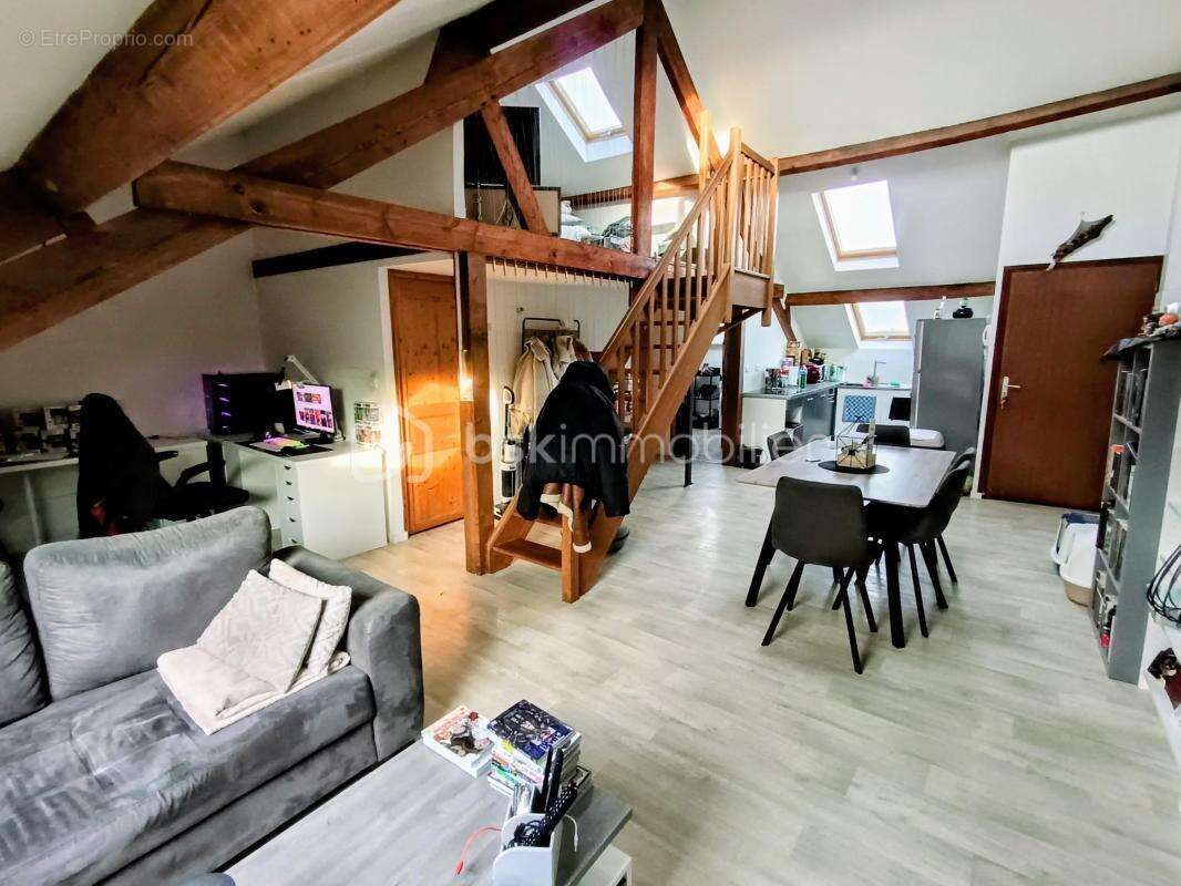 Appartement à BILLY-MONTIGNY