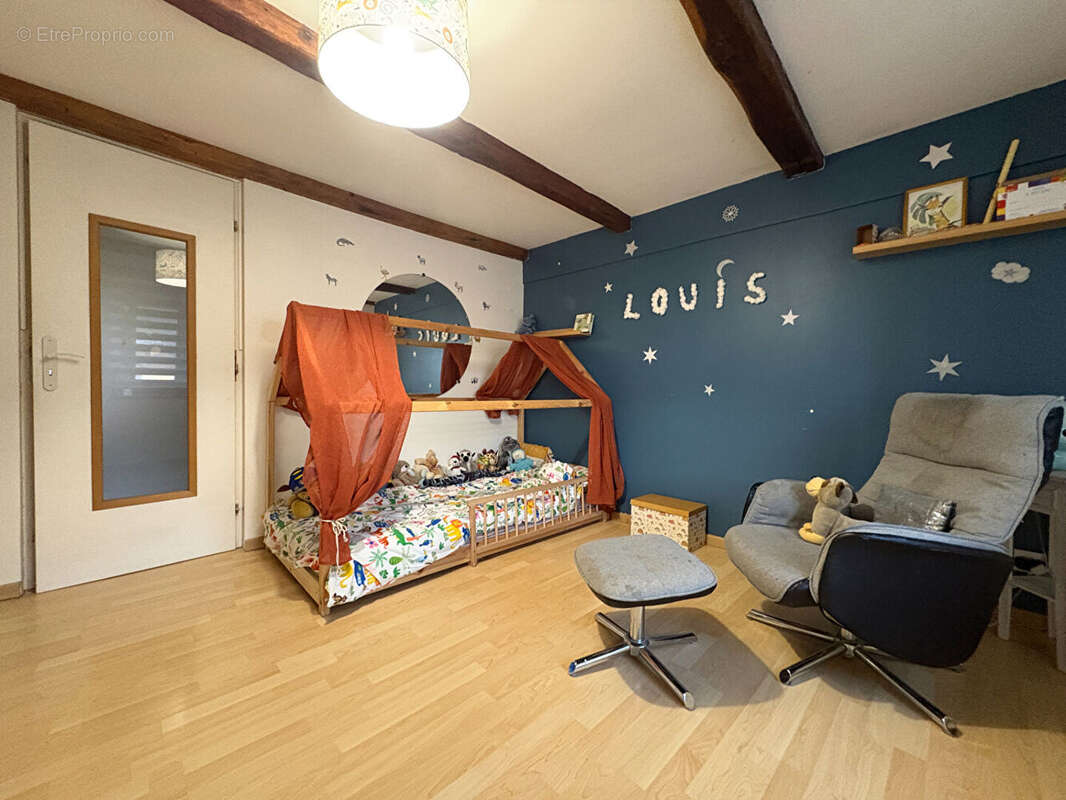 Maison à PONT-DE-ROIDE