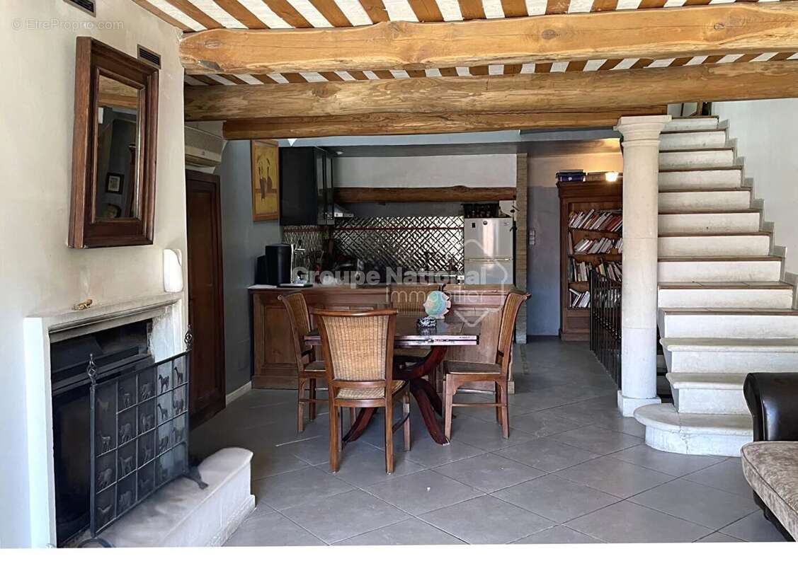 Maison à ROGNONAS