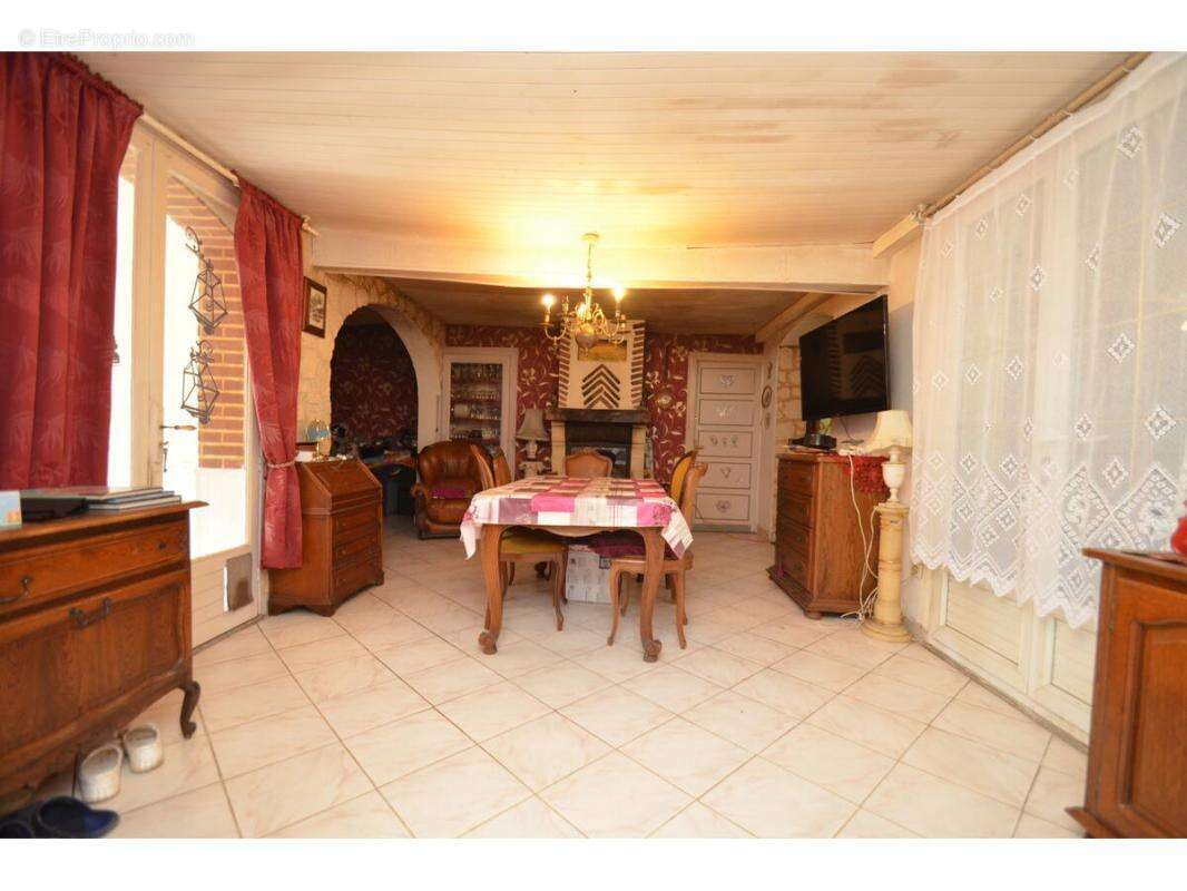 Maison à PRIGONRIEUX