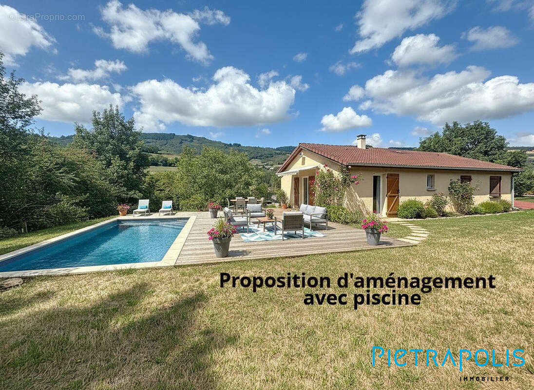Maison à LETRA