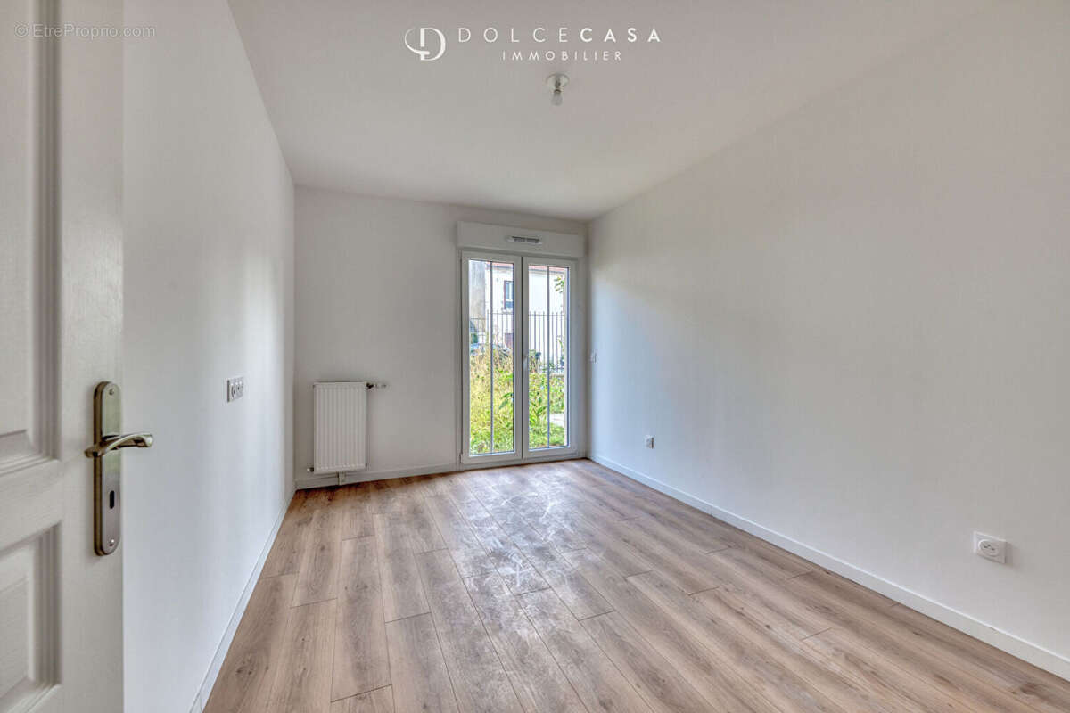 Appartement à LE PERREUX-SUR-MARNE