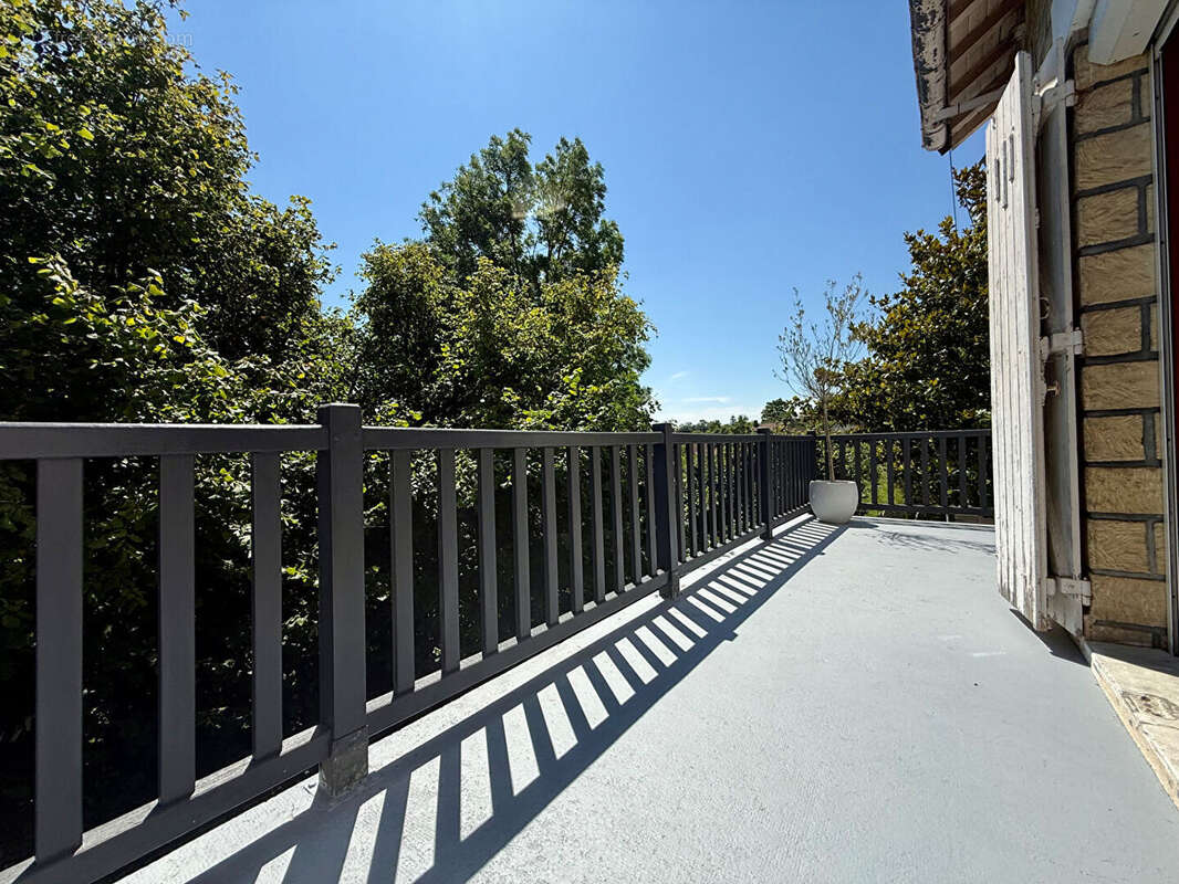Maison à HARDRICOURT