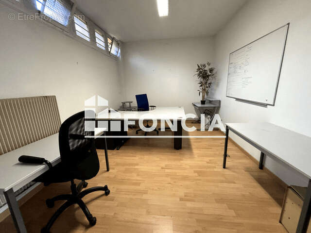 Commerce à MONT-DE-MARSAN