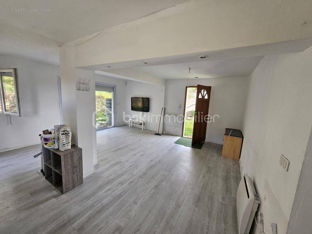 Maison à SOUPPES-SUR-LOING