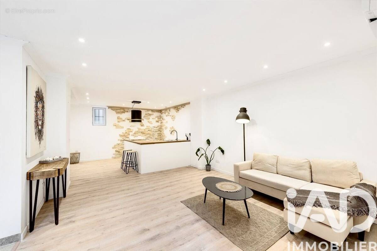 Photo 1 - Appartement à FREJUS