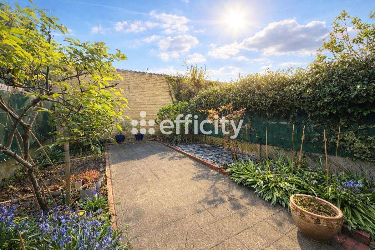 Maison à MONS-EN-BAROEUL