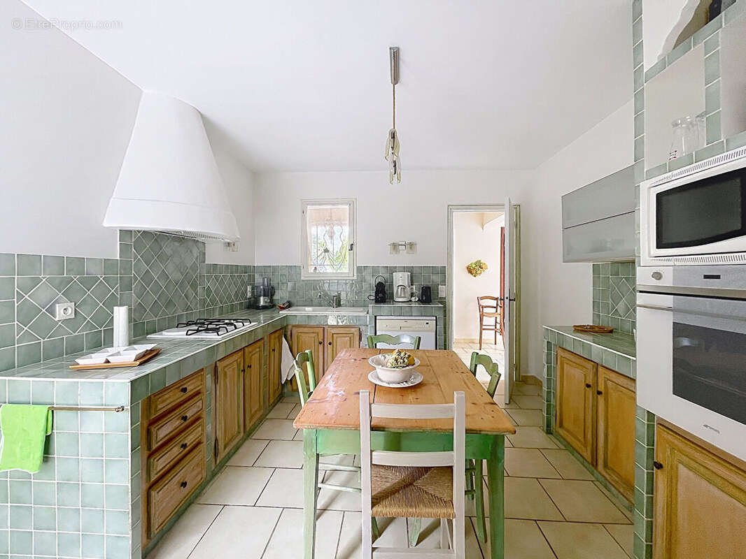 Maison à PIERREVERT