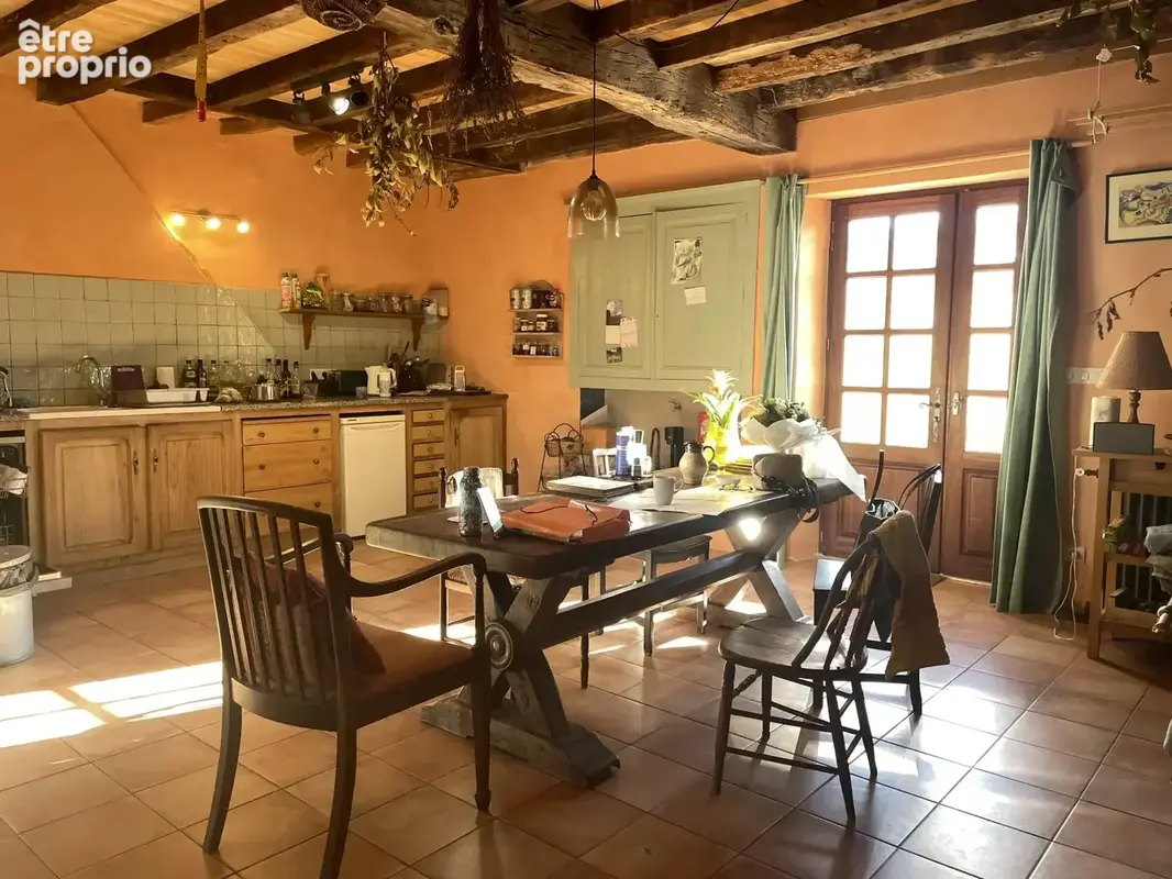 Trois maisons situées dans un endroit paisible proche d'une belle ville bastide - photo 16