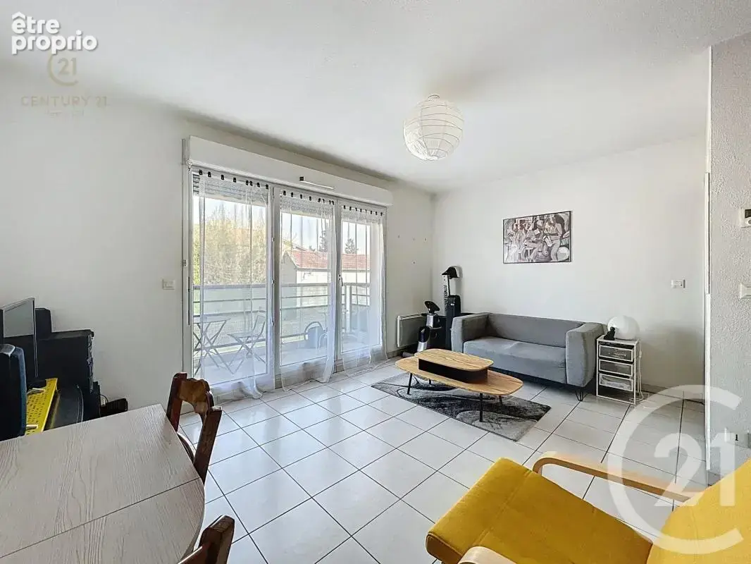 Appartement 2 pièces 39 m² à vendre à Corbas (69960) - photo 2