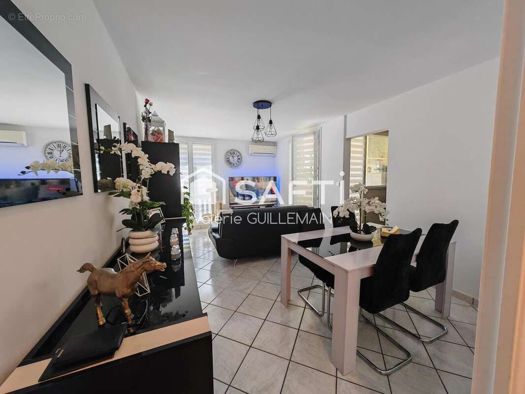 Appartement 79 m² à Istres  - photo 3