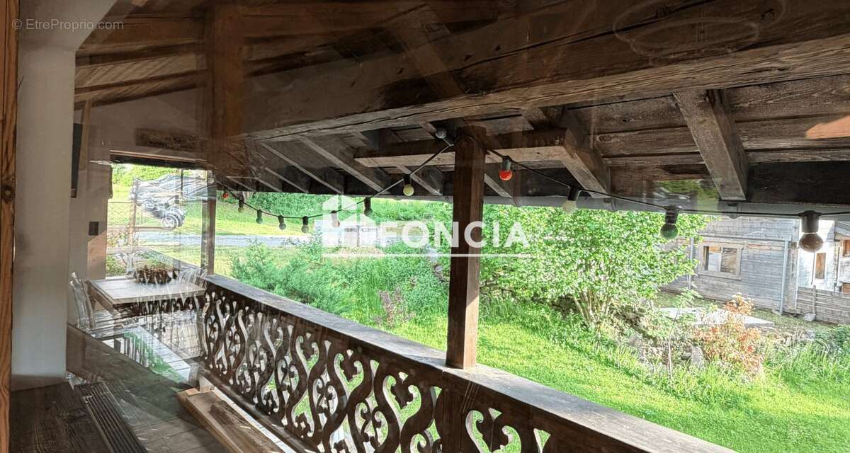Maison à ARACHES-LA-FRASSE
