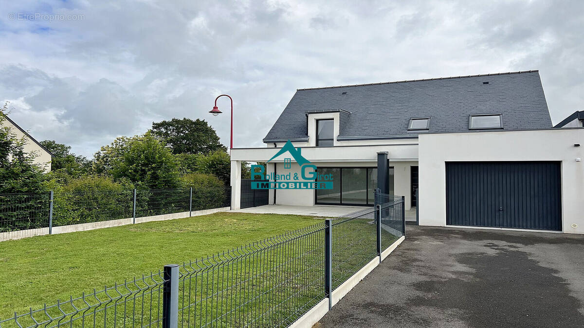 Maison à CORNILLE