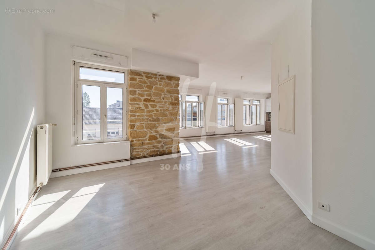 Appartement 108 m² à Talange  - photo 7
