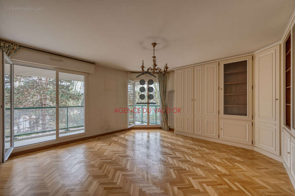 Appartement à SAINT-CLOUD