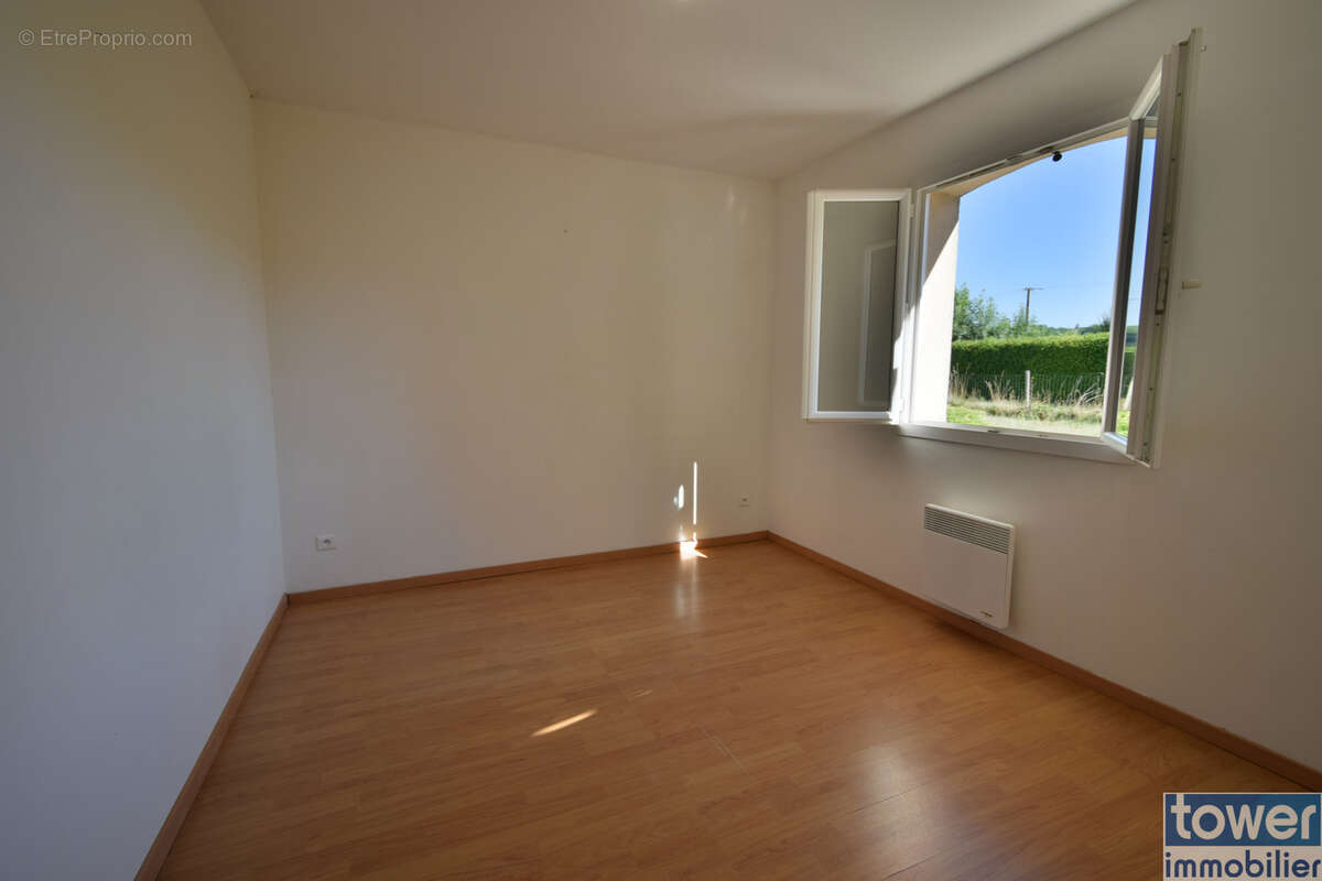 Proche Bergerac maison plain pied 116m2 avec piscine sur terrain de 2300m2 - photo 11