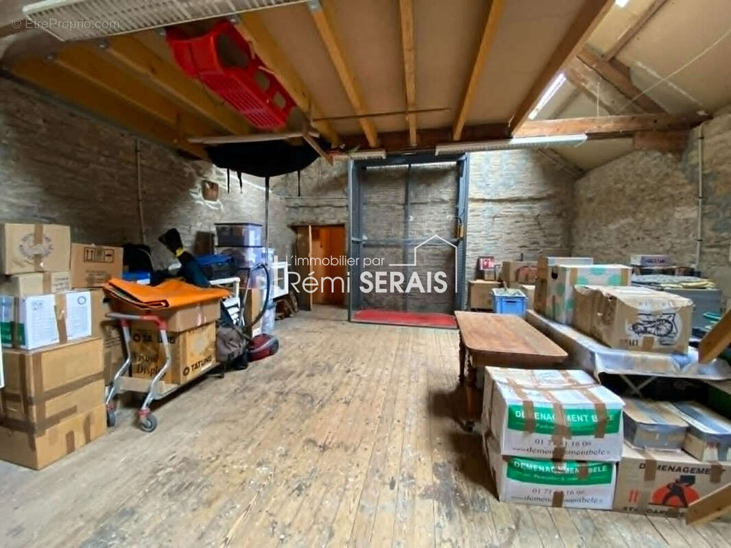 Domaine de charme avec dépendance de 300 m² - photo 14