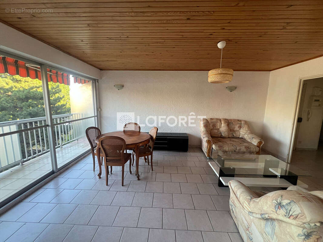 Appartement à SALON-DE-PROVENCE