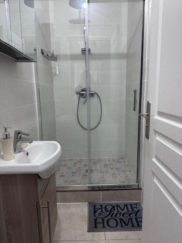 Appartement à SAINT-DENIS