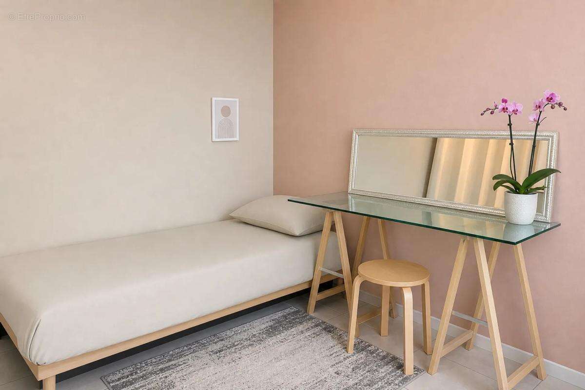 Appartement 4 pièces de 68 m² en vente à Romilly-sur-Seine - photo 5