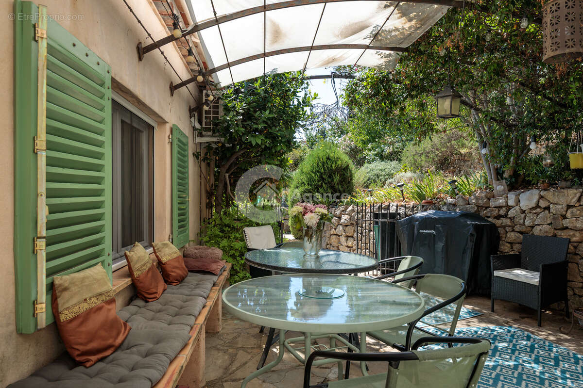 Maison à LE BAR-SUR-LOUP