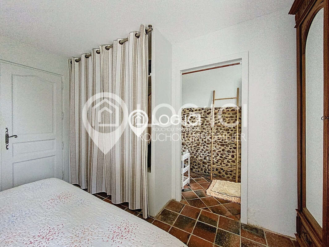 Maison à AURIONS-IDERNES